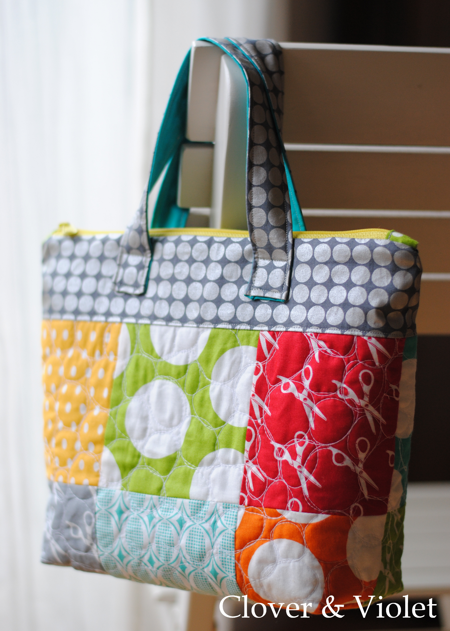 Clover & Violet — New Lunch Bag {& Zippers!}