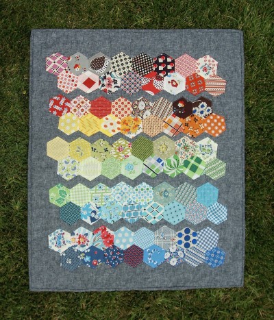 Fabric Mutt – Hexagon Mini Quilt