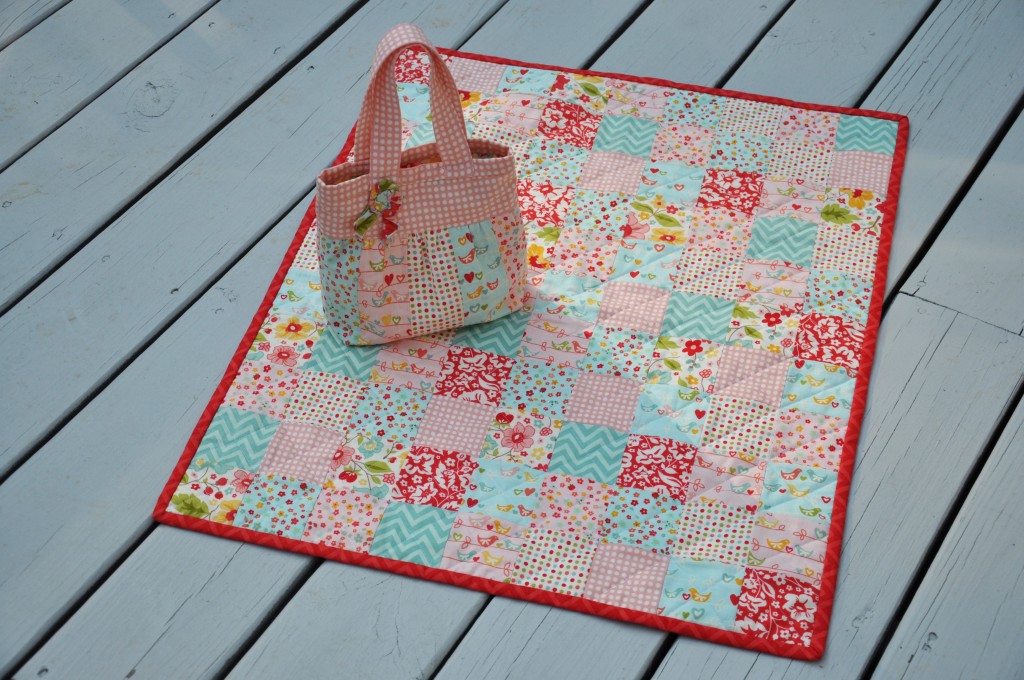 Quilt outside with bag