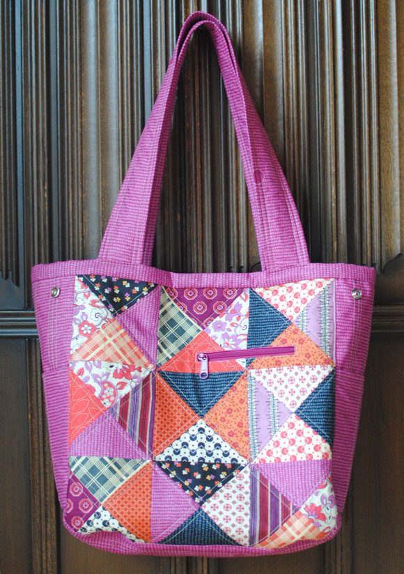 The Retreat Tote {Pattern in American Quilter Magazine} - Clover & Violet