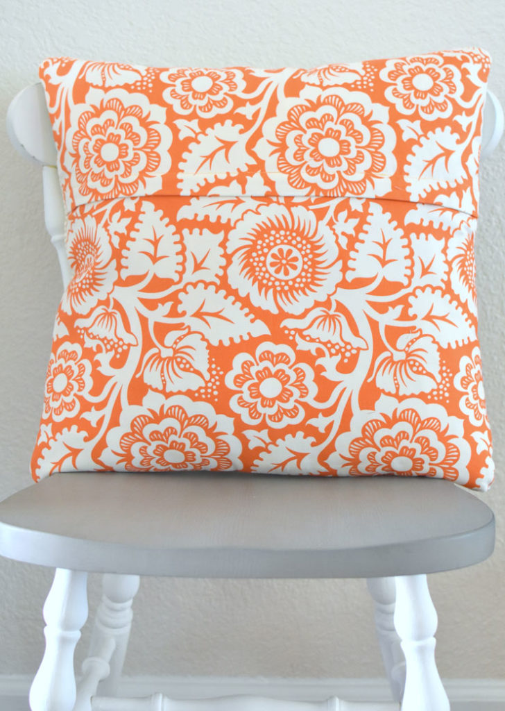 llp-pumpkin-maple-leaf-pillow-2