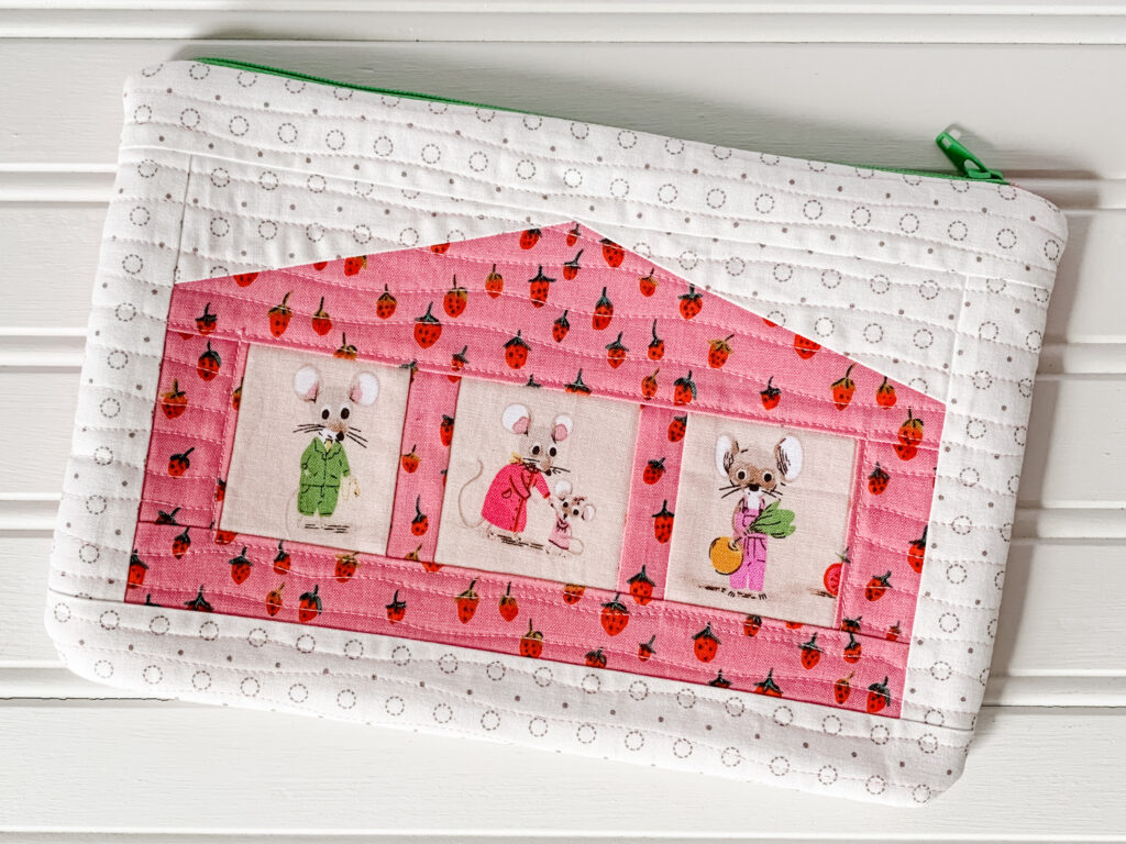 happy home zipper pouch