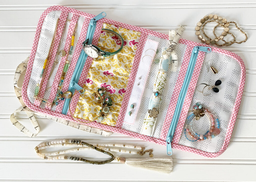 The Olivia Jewelry Case and Bias Binding Tutorial
